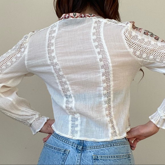 Zara Embroidered Cropped Blouse - Picture 5 of 5